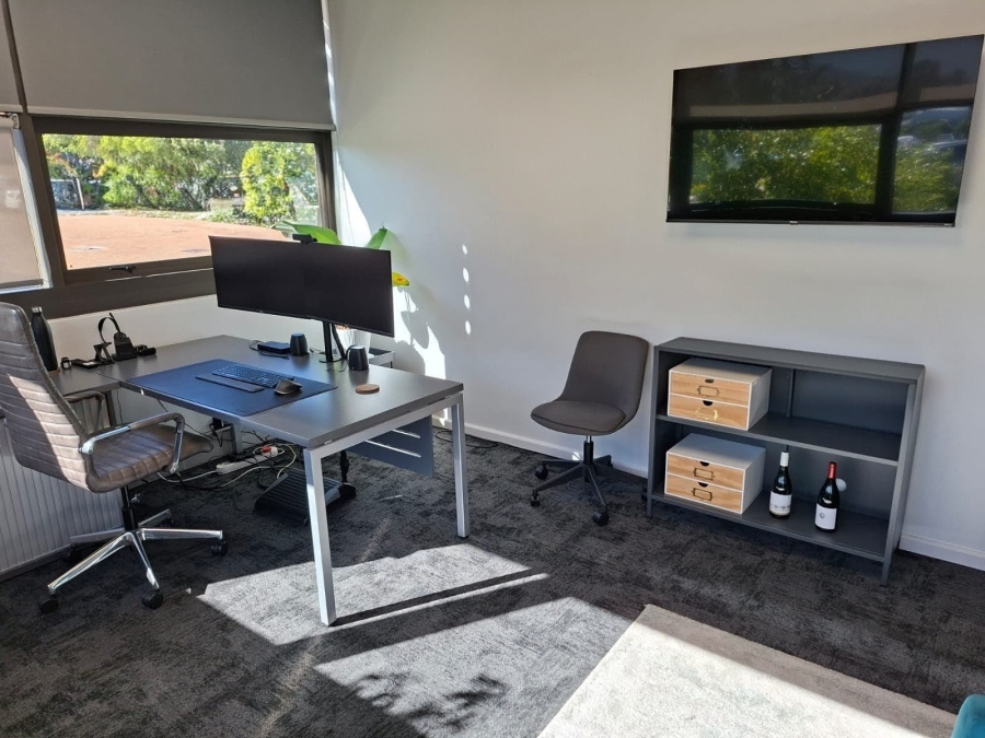To Let Commercial Property for Rent in Brandwacht Western Cape